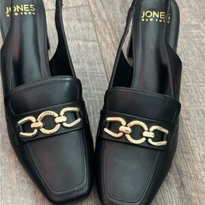 Jones New York Black Loafers with Gold Accent and heel